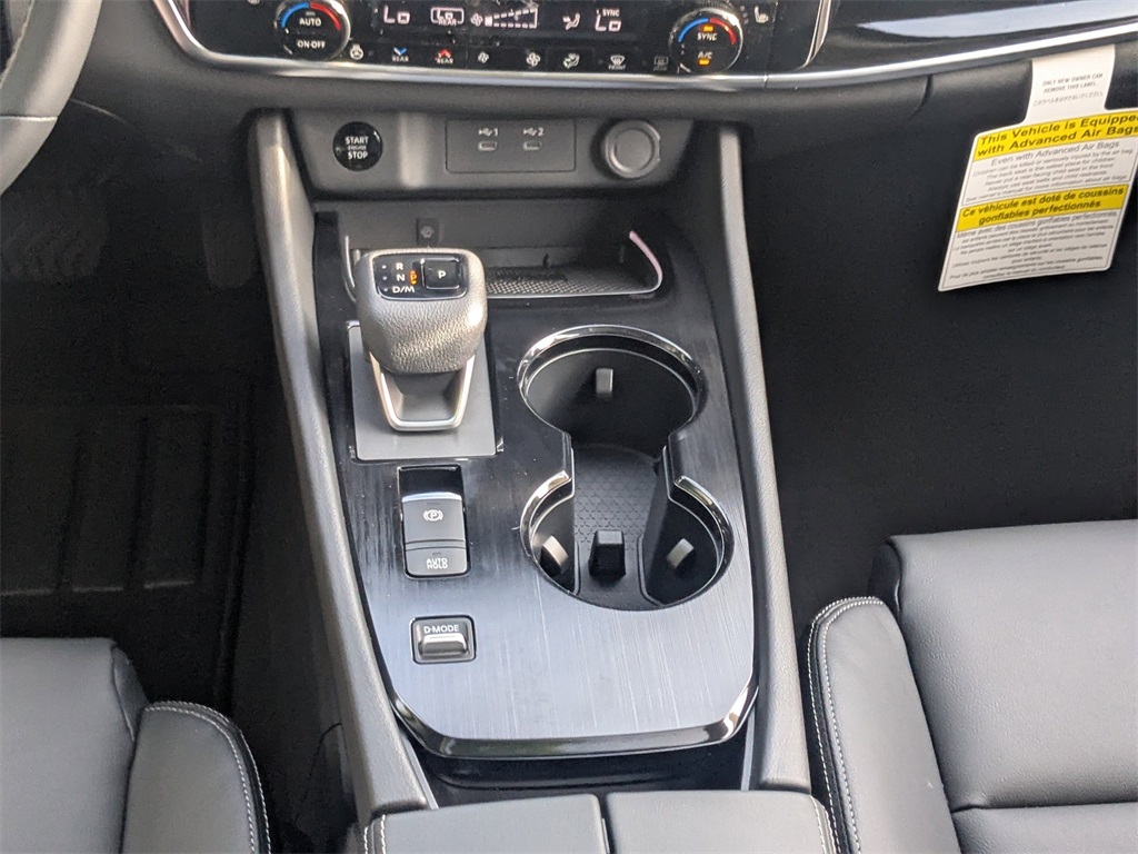 2025 Nissan Rogue SL photo 20