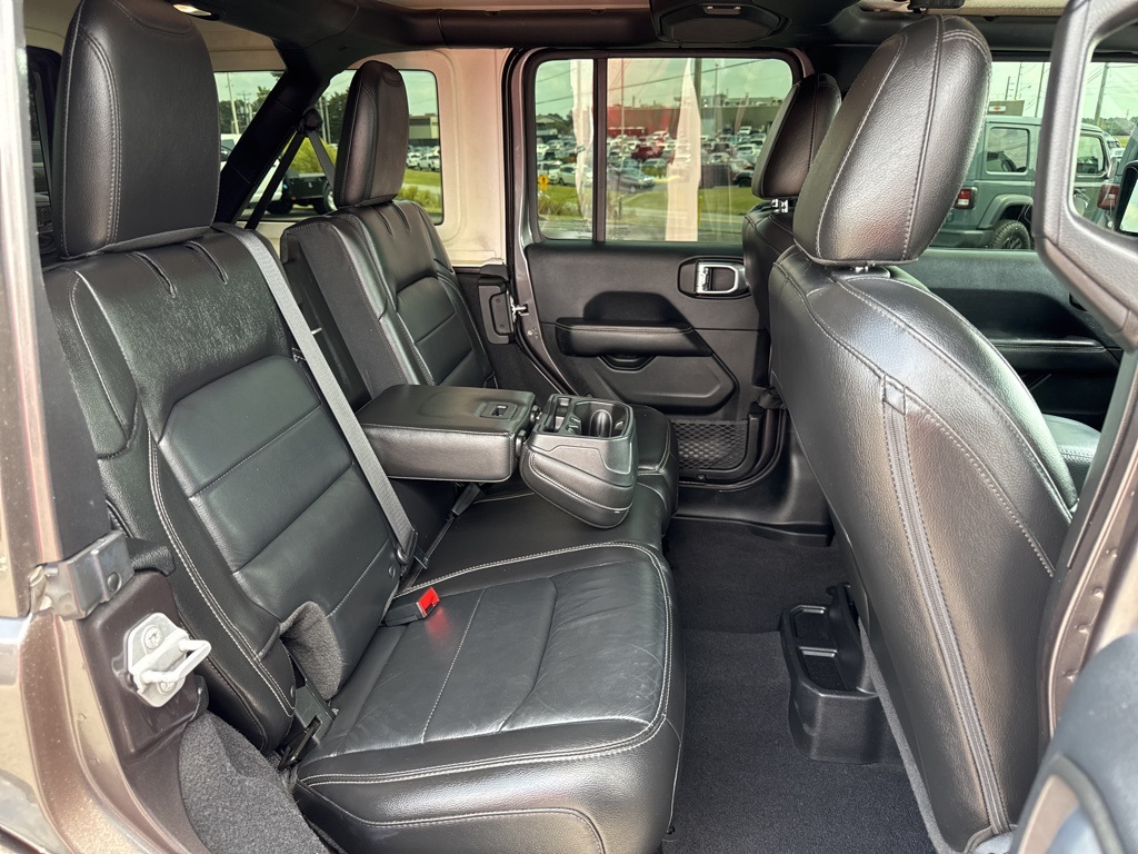 2018 Jeep Wrangler Unlimited Sahara photo 20