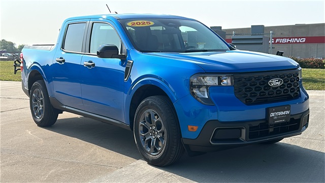 2025 Ford Maverick XLT's photo