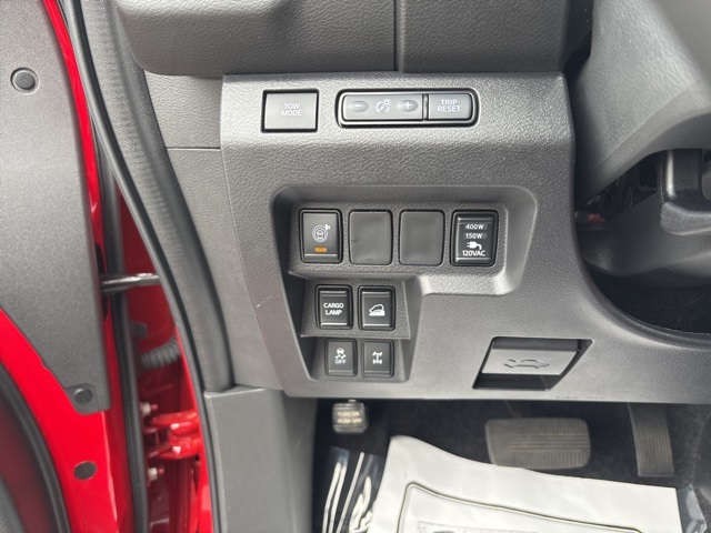 2025 Nissan Frontier PRO-4X photo 17