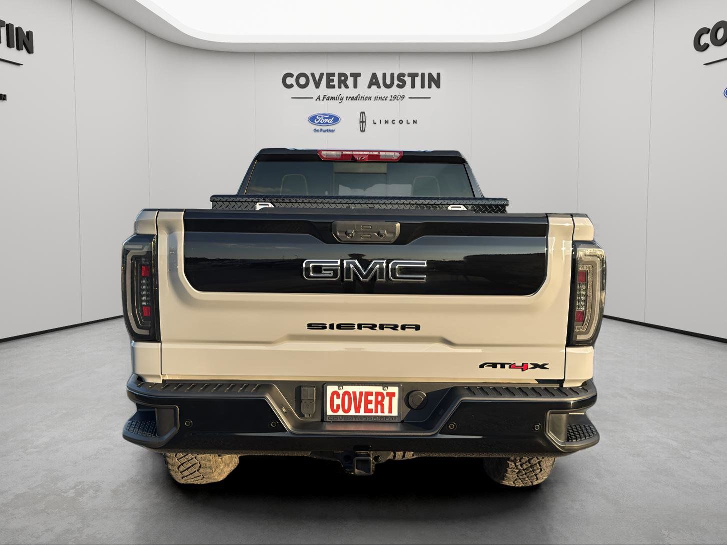 2024 Gmc Sierra 1500 AT4X photo 4