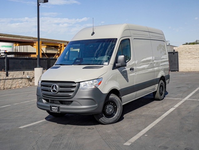 2025 Mercedes-Benz Sprinter Cargo Van