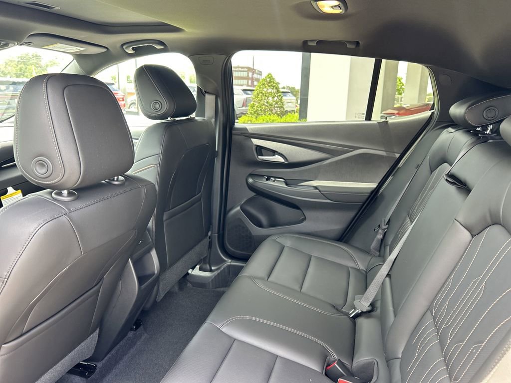 2025 Buick Envista Avenir photo 18