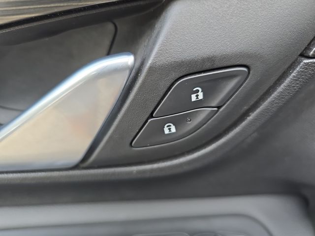 2022 Gmc Terrain SLE photo 3