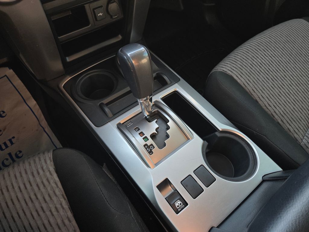 2021 Toyota 4Runner SR5 photo 20
