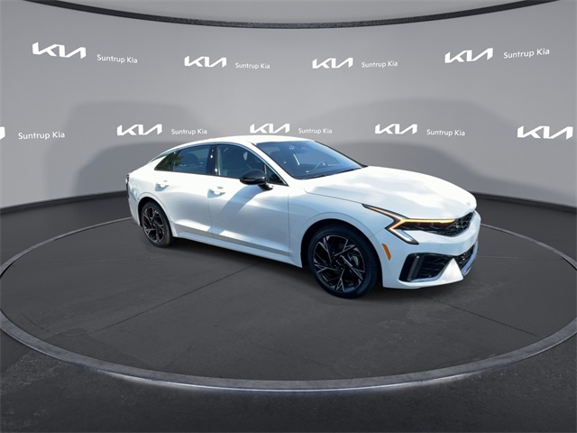2026 Kia K5 GT-Line photo 2