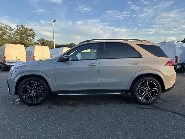 2026 Mercedes Benz GLE 350 4MATIC photo 4