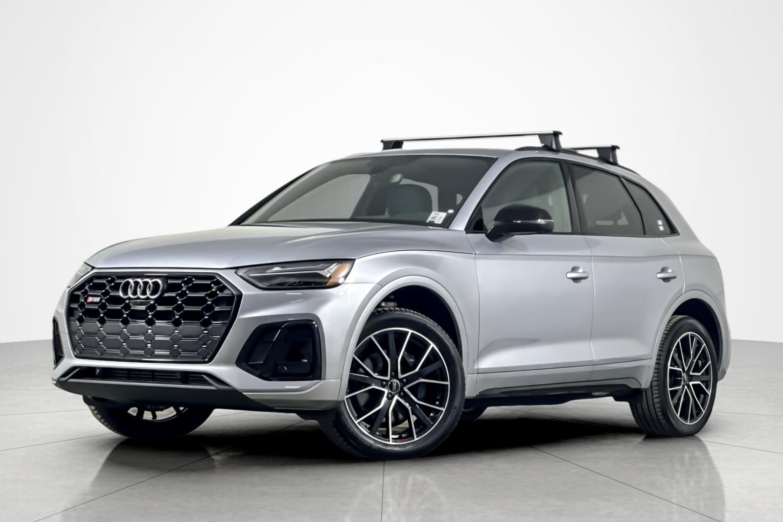 2024 Audi SQ5 Premium Plus's photo