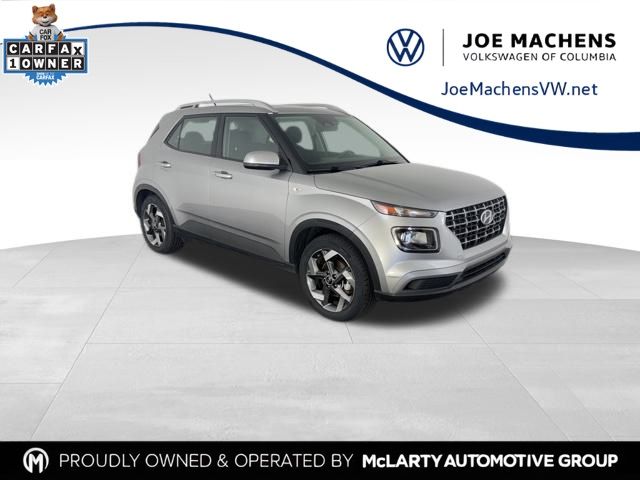 2024 Hyundai Venue SEL's photo