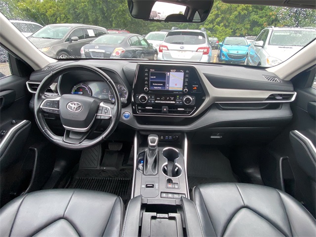 2022 Toyota Highlander XLE photo 18