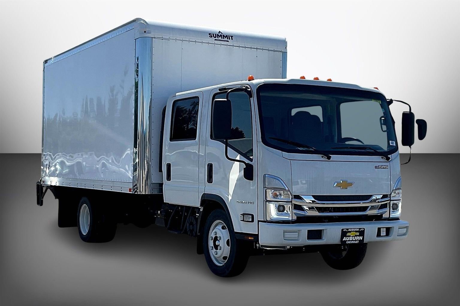 2025 Chevrolet Low Cab Forward Base's photo