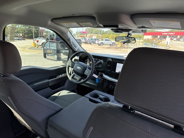 2026 Ford F-250 photo 15
