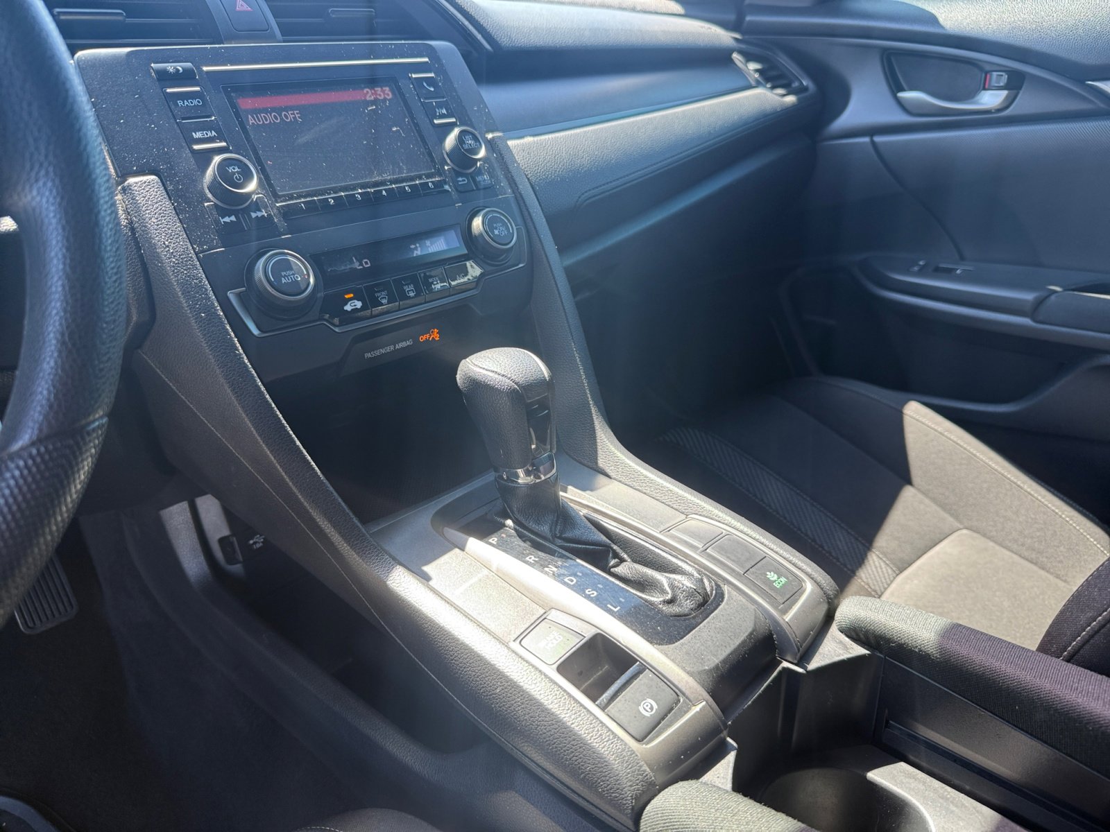 2017 Honda Civic Hatchback LX photo 13