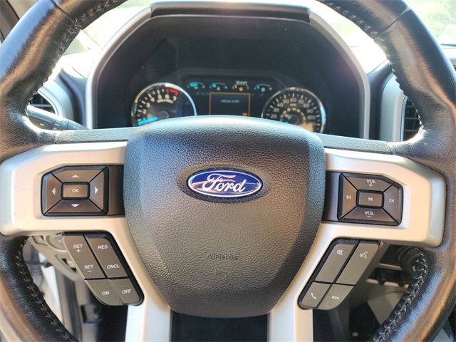 2019 Ford F-150 Lariat photo 27
