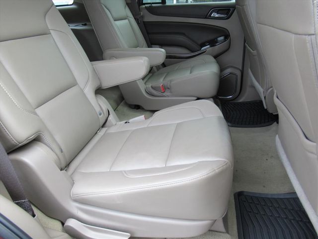 2017 Chevrolet Tahoe LT photo 28