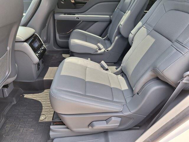 2021 Lincoln Aviator Reserve photo 22
