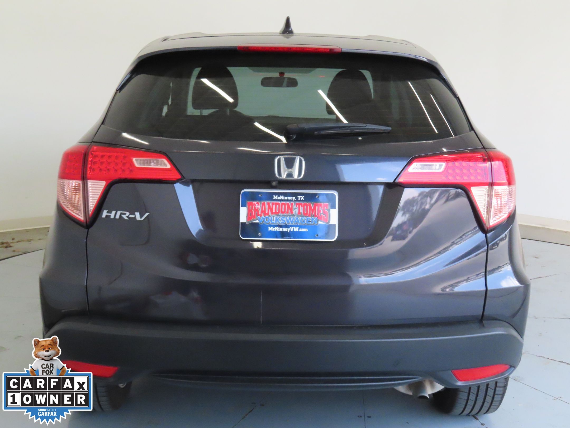 2016 Honda HR-V LX photo 4
