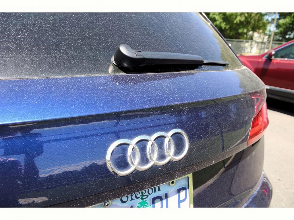 2020 Audi SQ5 Premium Plus photo 28