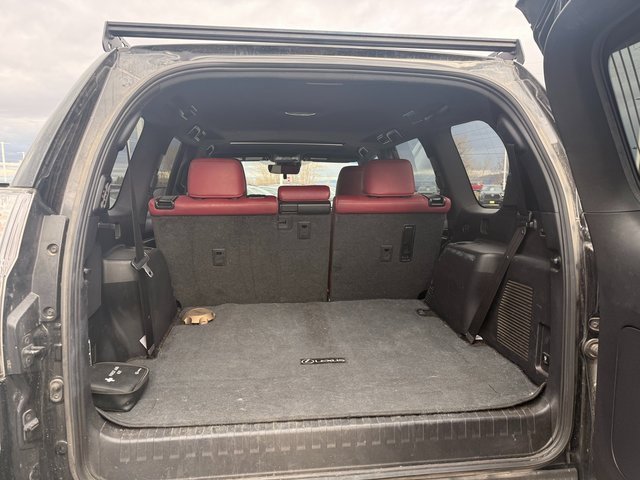 2020 Lexus GX 460 Luxury photo 2