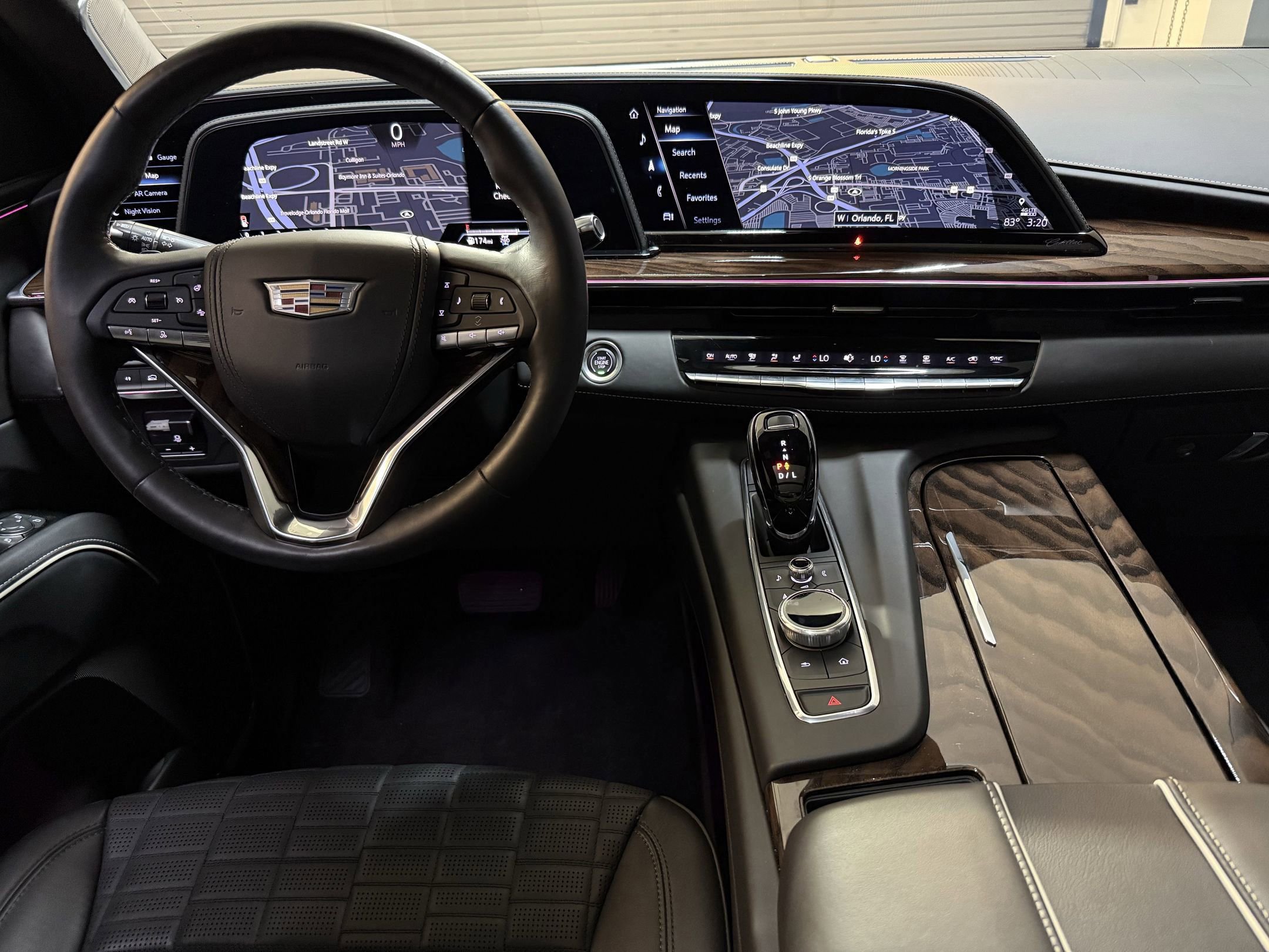 2022 Cadillac Escalade ESV Sport Platinum photo 3