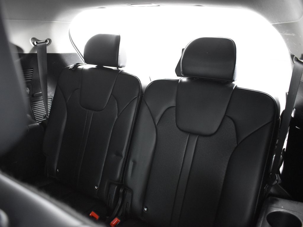 2022 Kia Sorento Plug-In Hybrid SX photo 21
