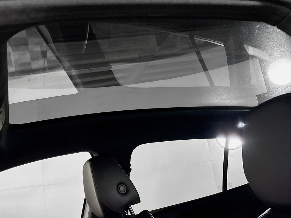 2021 Volkswagen ID.4 Pro S photo 19