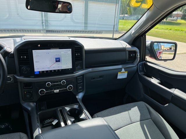 2025 Ford F-150 XLT photo 20
