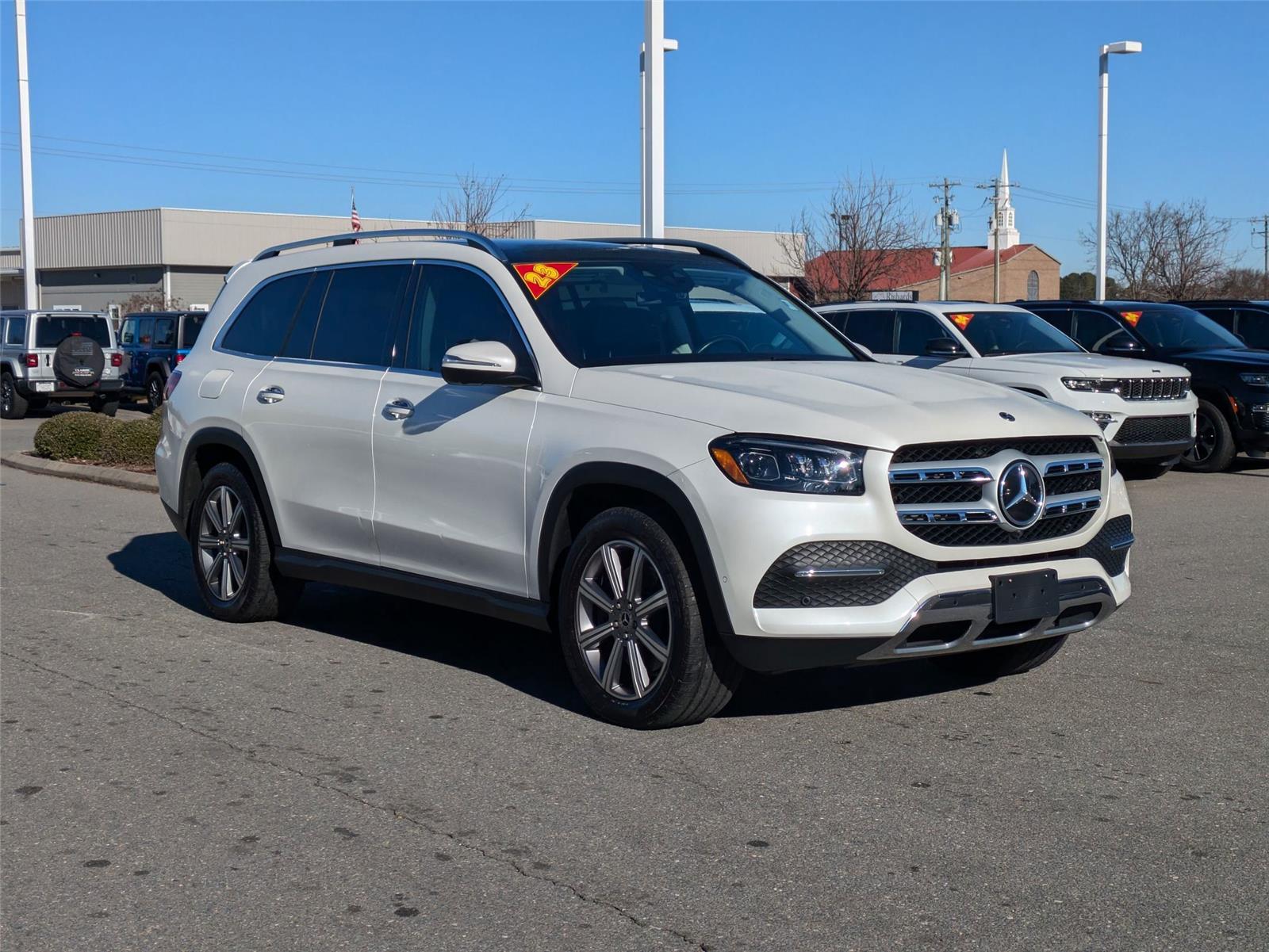 2023 Mercedes Benz GLS 450 4MATIC photo 3