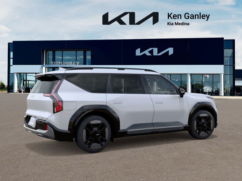 2026 Kia EV9 GT-Line photo 4