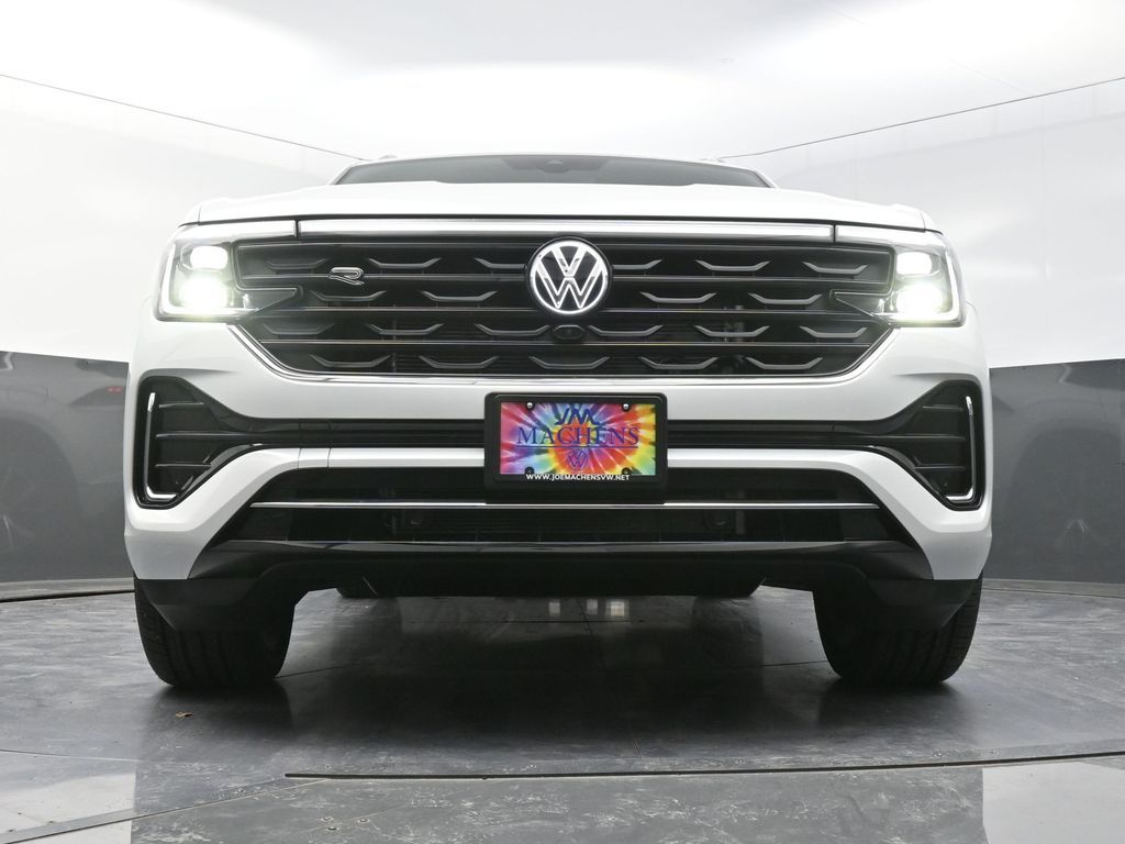 2025 Volkswagen Atlas Cross Sport SEL Premium R-Line photo 19