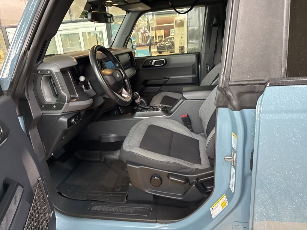 2023 Ford Bronco Big Bend photo 2