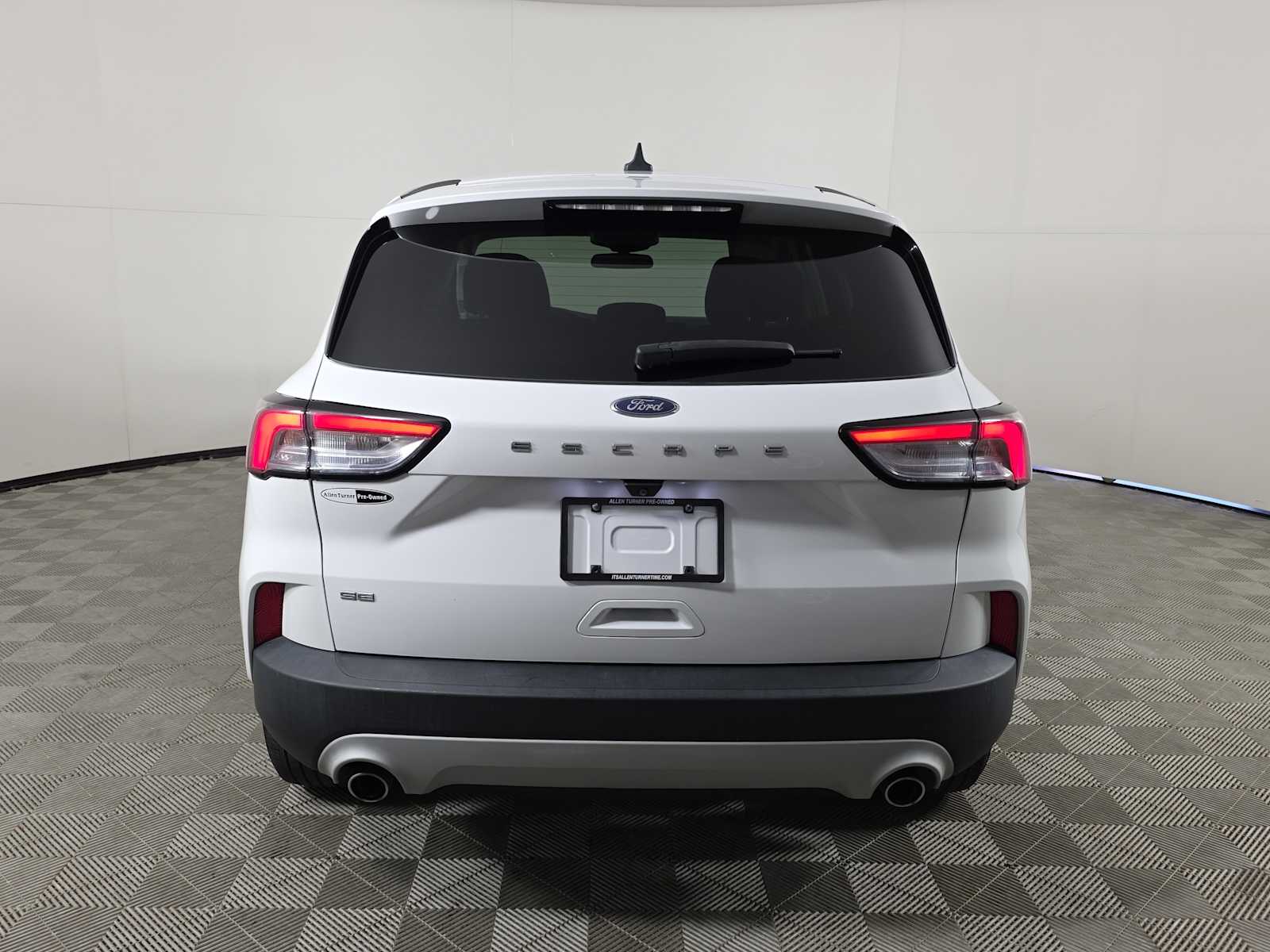2022 Ford Escape SE photo 5
