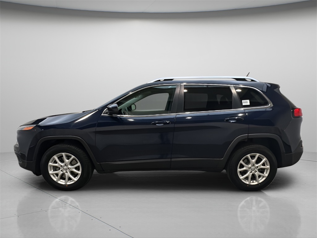 2014 Jeep Cherokee Latitude photo 2