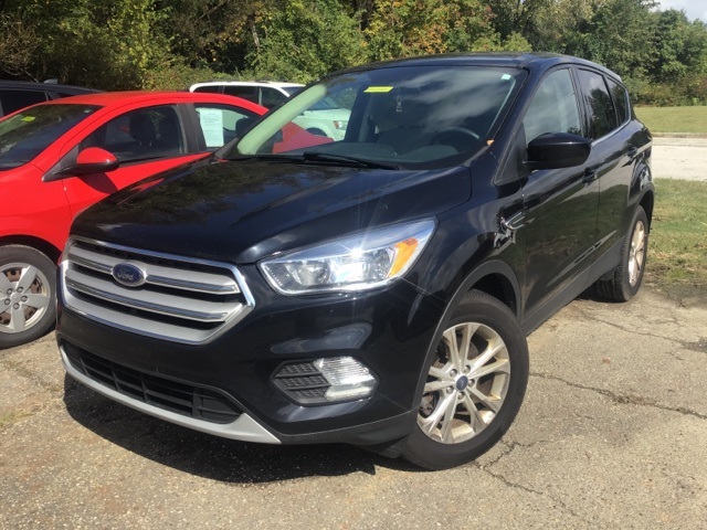 2019 Ford Escape SE photo 2
