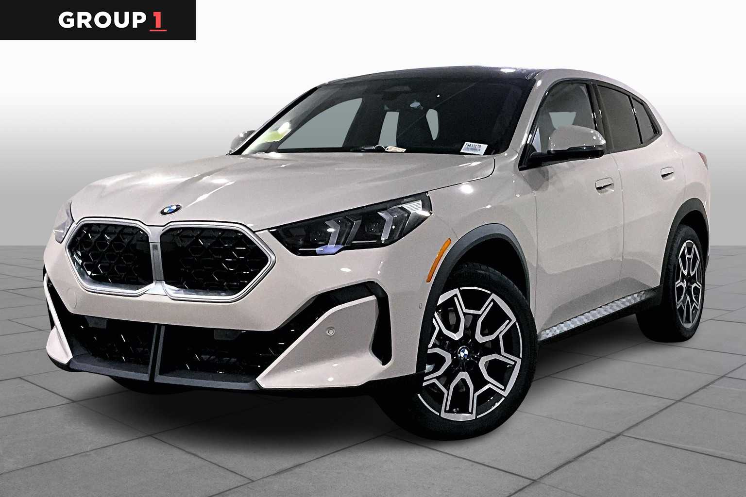 2026 BMW X2 28i's photo