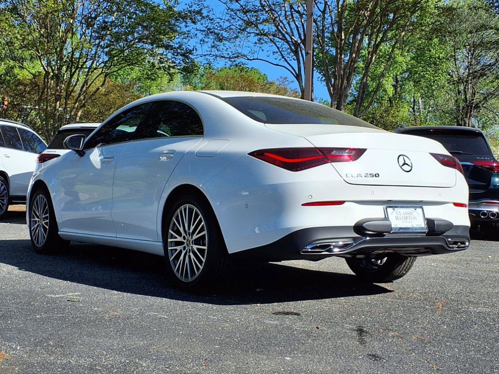 2025 Mercedes Benz CLA 250 photo 4