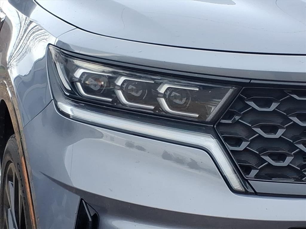2022 Kia Sorento SX photo 2