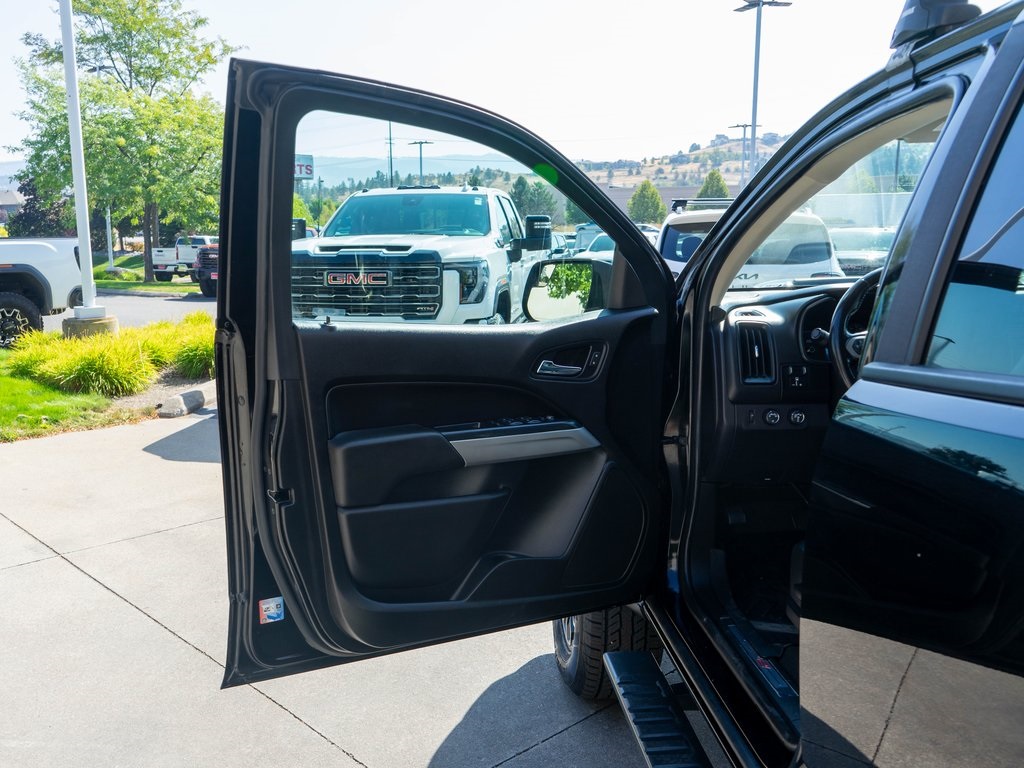2018 Chevrolet Colorado ZR2 photo 13