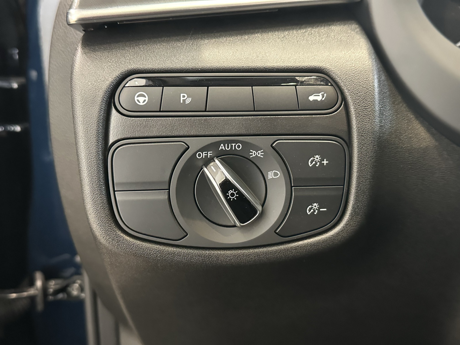 2025 Infiniti QX50 Luxe AWD photo 14