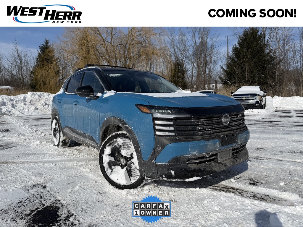 2025 Nissan Kicks SR AWD