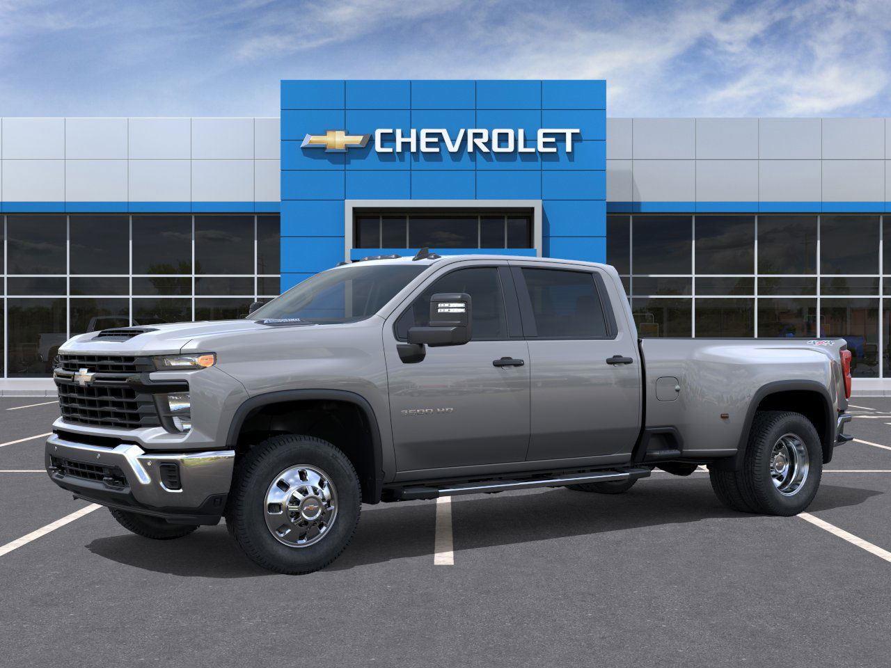 2026 Chevrolet Silverado 3500HD photo 2