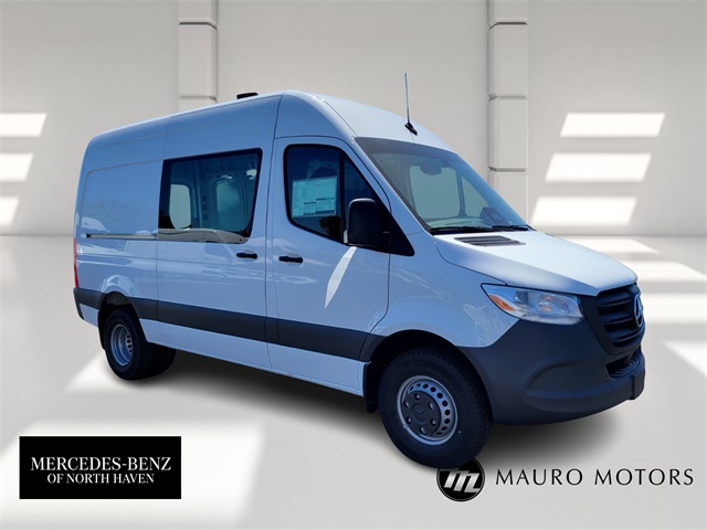 2025 Mercedes-Benz Sprinter Cargo Van Base's photo