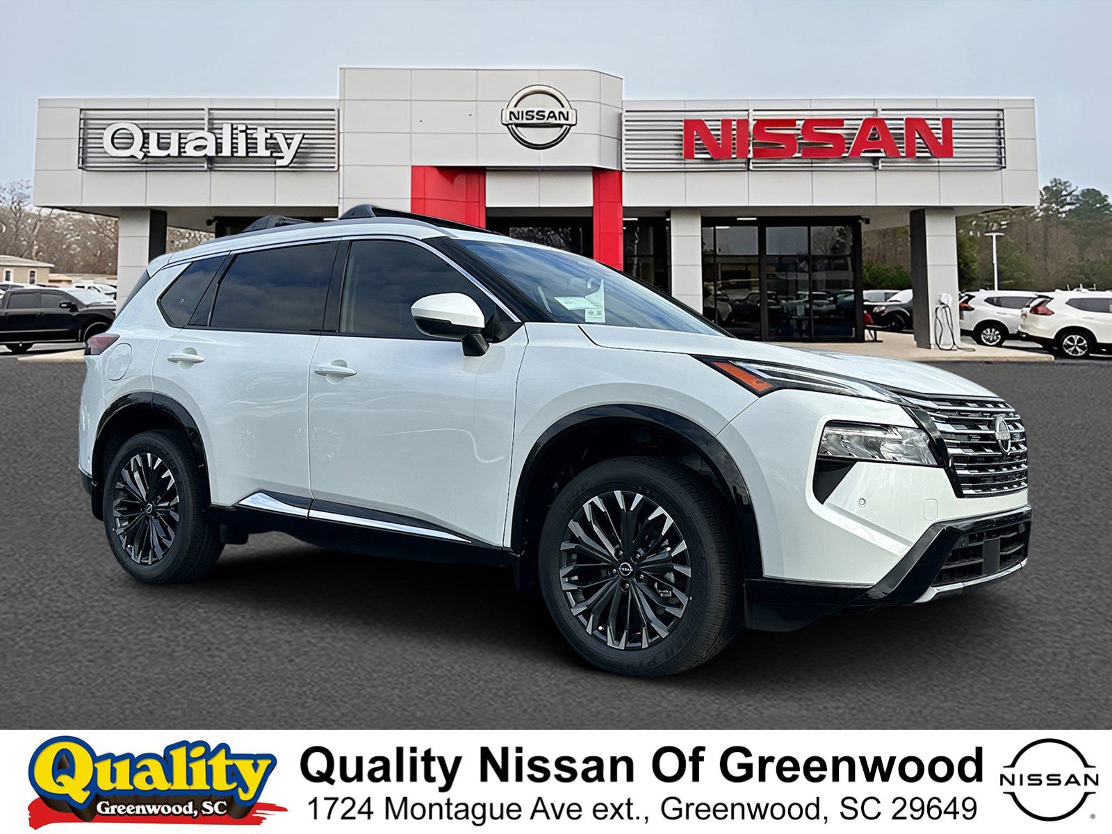 2026 Nissan Rogue Platinum's photo