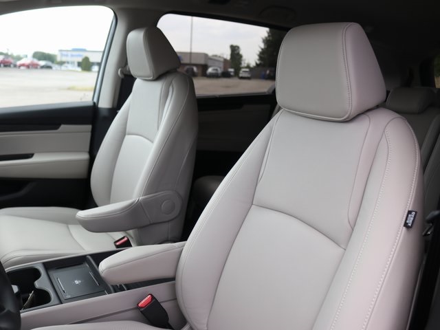 2026 Honda Odyssey EX-L photo 7