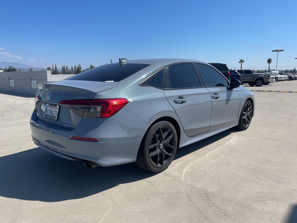 2022 Honda Civic Sport photo 2