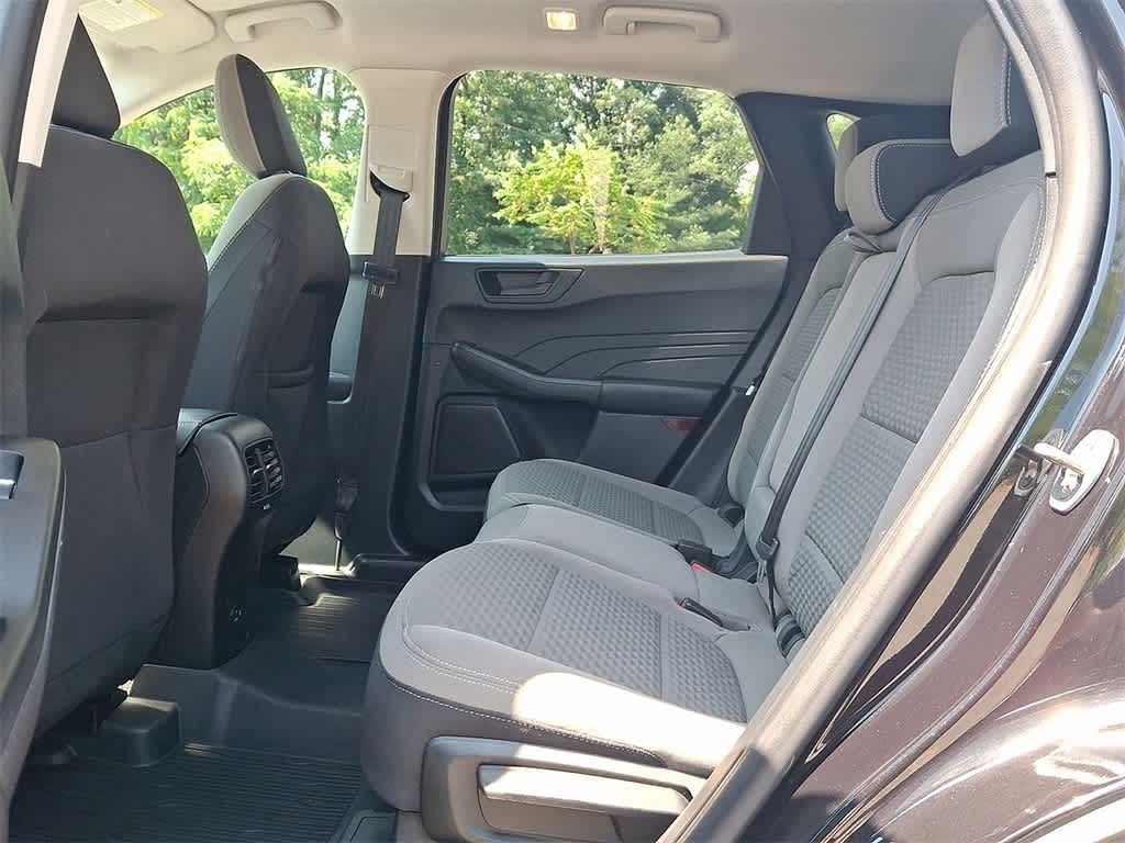 2022 Ford Escape SE Hybrid photo 25