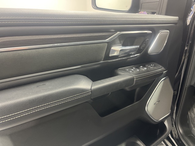 2025 Ram 1500 Laramie photo 6
