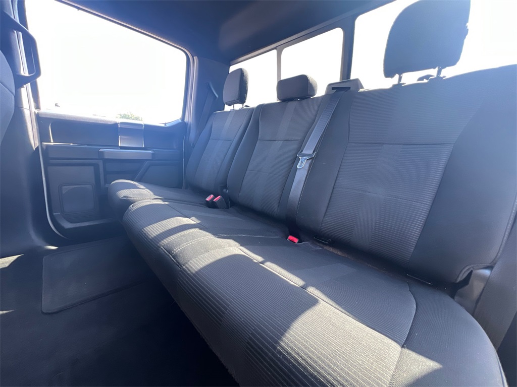 2017 Ford F-150 XLT photo 35