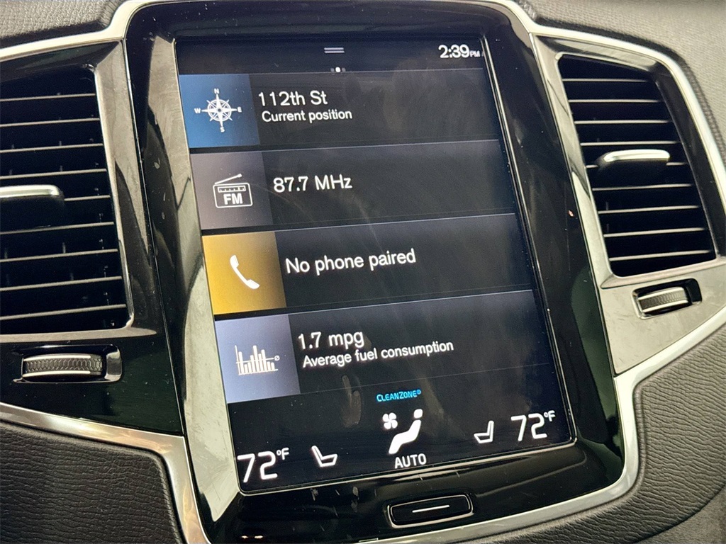 2022 Volvo XC90 T5 Momentum photo 23