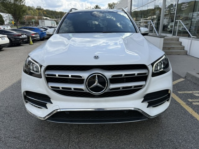 2023 Mercedes Benz GLS 450 4MATIC photo 2